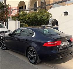 جاكوار XE
